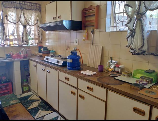 4 BEDROOM HOUSE FOR SALE IN RAISETHORPE